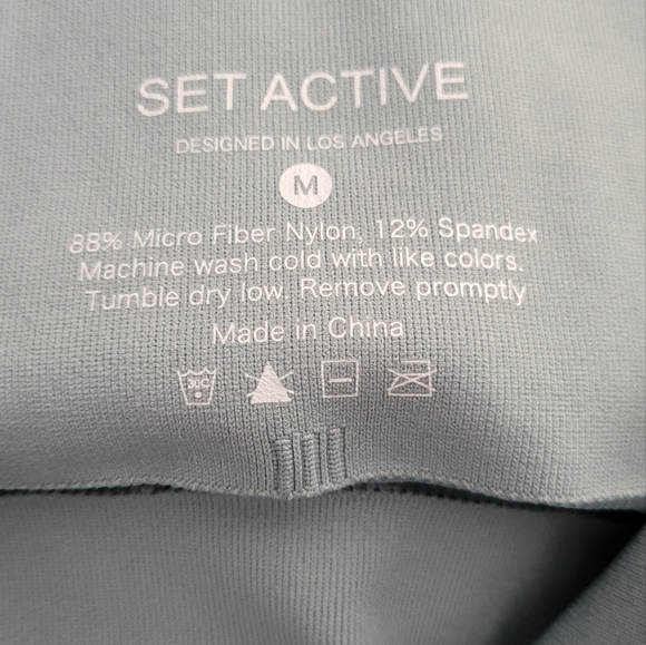 SET Active Leggings Size Medium - Picture 4 of 6